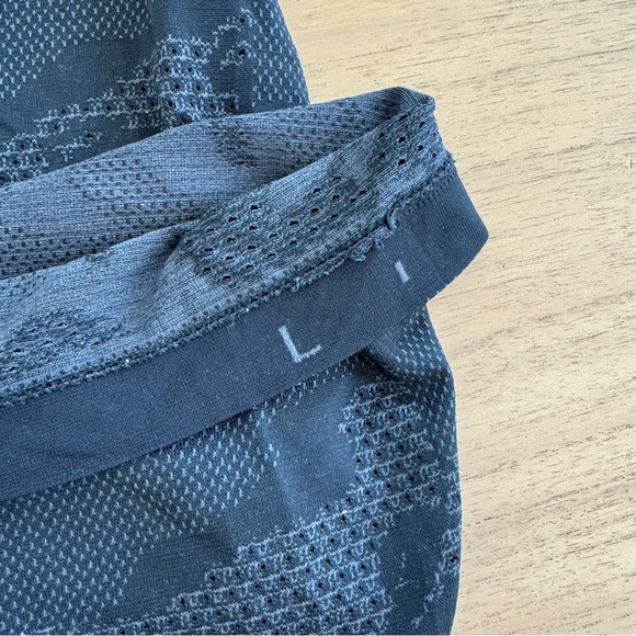 Lululemon Metal Vent Tech Short-Sleeve Shirt - Picture 2 of 5